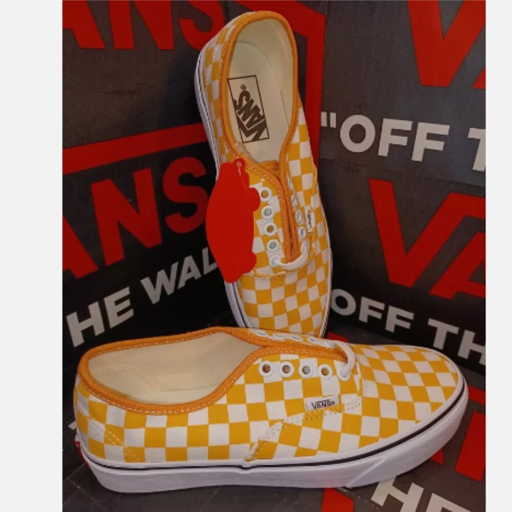 Vans Men 7/Women 8.5 Authentic Checkerboard Golden Nugget True White VN0A348A3XV